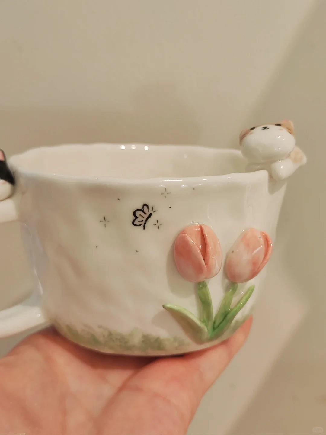 Pink tulip cat cup